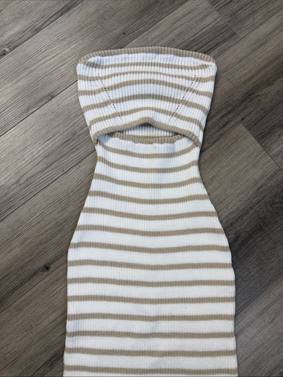 Amazon Dresses & Skirts - Amazon Strapless Ribbed Dress in White and Tan Stripes